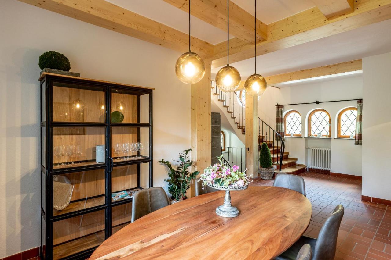 Landhaus Karbach Komplett Oder Einzelne Wohneinheiten Villa Inkl Sauna Bzw Waldhaeuschen Hirten Exteriör bild